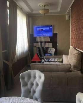 3-к квартира, вторичка, 77м2, 1/2 этаж