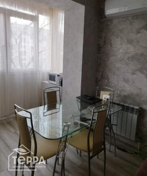 3-к квартира, вторичка, 65м2, 3/5 этаж