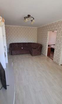 3-к квартира, вторичка, 63м2, 5/5 этаж