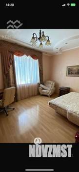 3-к квартира, вторичка, 102м2, 2/6 этаж