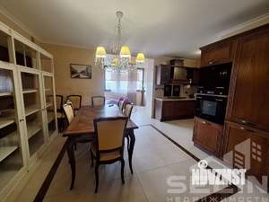 3-к квартира, вторичка, 141м2, 3/5 этаж