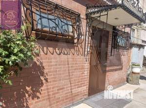 3-к квартира, вторичка, 68м2, 2/2 этаж