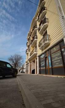 2-к квартира, вторичка, 68м2, 2/5 этаж